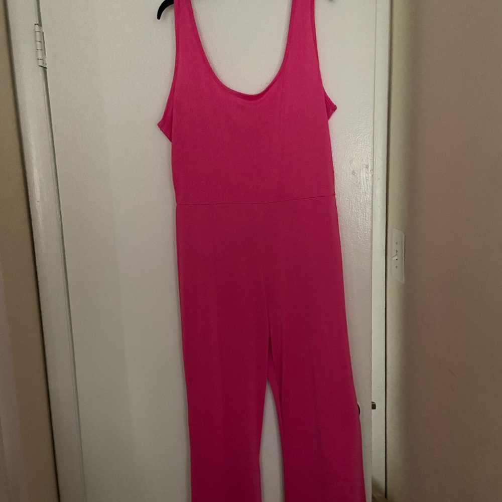 Form fitting! - Picture 2 of 4